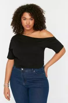 Черная трикотажная блузка с открытыми плечами Trendyol, черный
