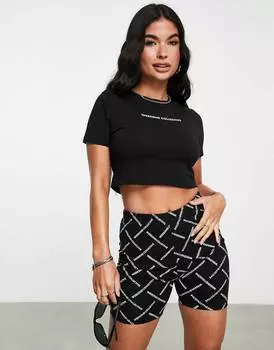 Черная укороченная футболка ASOS Weekend Collective