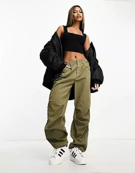 Черная укороченная майка с квадратным вырезом и швом ASOS DESIGN
