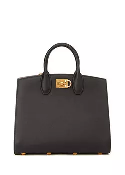 Черная женская кожаная сумка Ferragamo