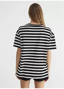 Черно-белая женская футболка с круглым вырезом в полоску Fabrika