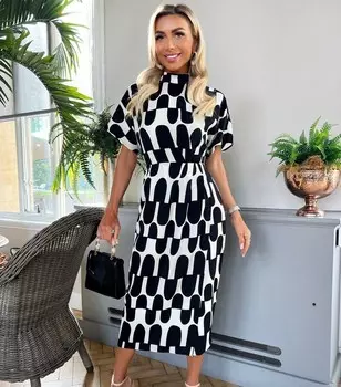 Черно-белое платье миди с принтом AX Paris AX Paris, черный