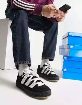 Черно-белые кроссовки adidas Originals Adimatic на резиновой подошве