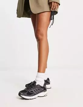 Черно-белые кроссовки adidas Originals Response CL