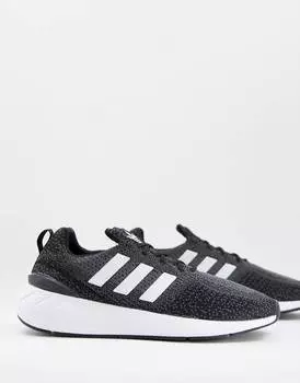 Черно-белые кроссовки adidas Originals Swift Run 22
