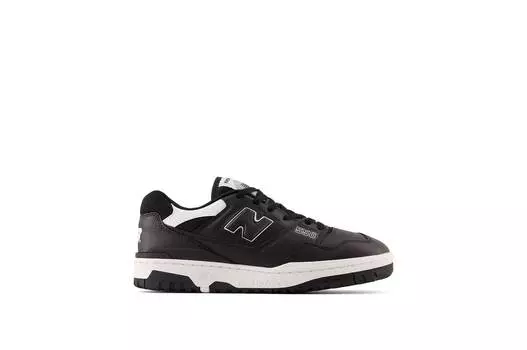 Черно-белые кроссовки New Balance 550