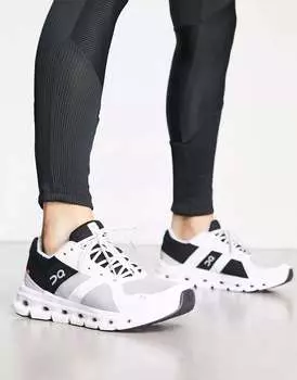 Черно-белые кроссовки ON Cloudrunner On Running