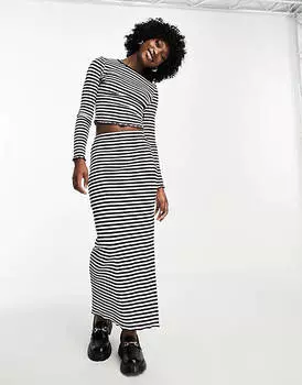 Черно-белый топ в полоску с длинными рукавами и круглым вырезом в рубчик Miss Selfridge