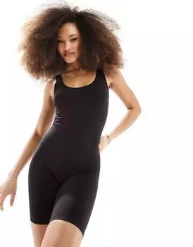 Черное бесшовное боди Vero Moda с овальным вырезом
