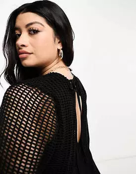 Черное мини-платье крючком с длинными рукавами и v-образным вырезом ASOS DESIGN Curve