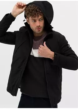 Черное мужское пальто Pierre Cardin