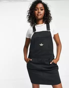 Черное платье-комбинезон с логотипом в мелкую клетку adidas Originals