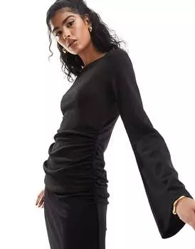 Черное платье макси из фактурного джерси со сборками по бокам и расклешенными рукавами Y.A.S