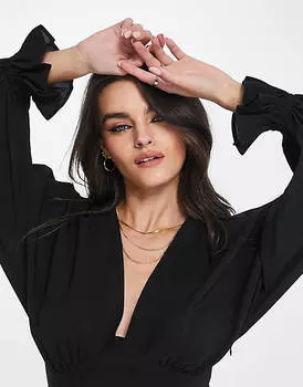 Черное платье макси с глубоким вырезом и крыльями летучей мыши ASOS DESIGN