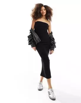 Черное платье макси тонкой вязки с открытыми плечами Bershka