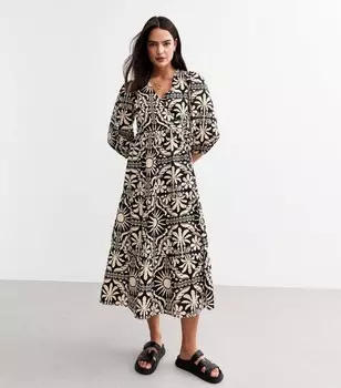 Черное платье миди с запахом и плиточным узором New Look, черный