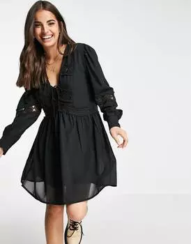 Черное платье мини с кружевными вставками ASOS DESIGN