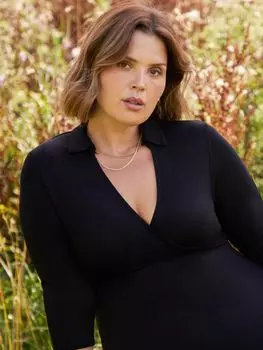 Черное платье-рубашка миди Live Unlimited Curve