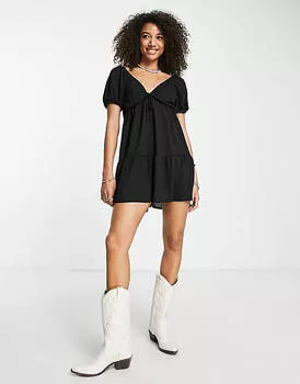 Черное ярусное платье мини с эластичным вырезом и вырезом ASOS DESIGN