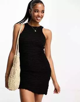 Черное структурированное мини-платье с оборками по бокам Pull&Bear