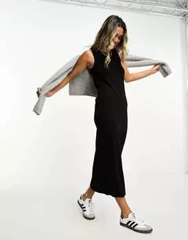 Черное трикотажное платье миди без рукавов In Wear