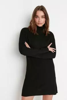Черное трикотажное платье с водолазкой Trendyol, черный