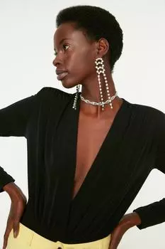 Черное вязаное двубортное боди с V-образным вырезом Trendyol, черный