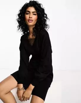 Черное вязаное платье-свитер мини с V-образным вырезом и кружевной отделкой Vila