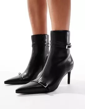 Черные ботинки до середины щиколотки с острым носком и пряжками New Look