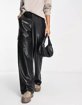 Черные брюки карго из искусственной кожи ASOS DESIGN