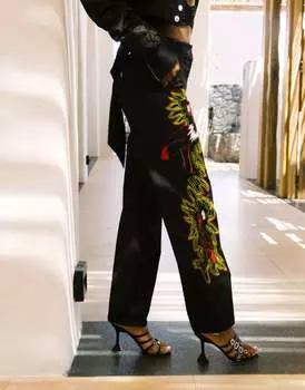 Черные брюки карго с вышивкой журавлей и птиц Labelrail x Eva Apio