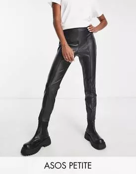 Черные брюки-сигареты из эластичной искусственной кожи ASOS DESIGN Petite