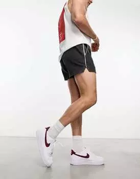 Черные джинсовые шорты для бега ASOS DESIGN с окантовкой