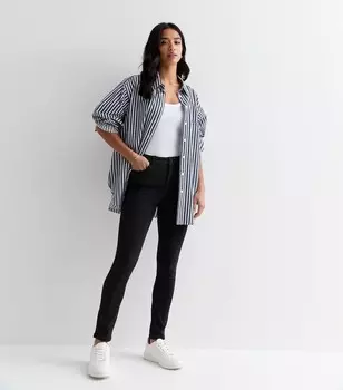 Черные джинсы скинни Amie Petite со средней посадкой New Look, черный