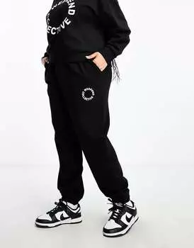 Черные джоггеры в стиле оверсайз с логотипом ASOS Weekend Collective Curve