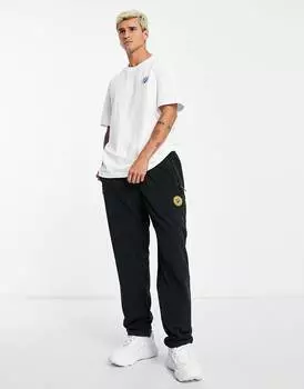 Черные флисовые брюки adidas Originals 'Wander Hour'