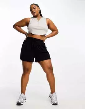 Черные короткие шорты с поясом ASOS DESIGN Curve