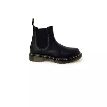 Черные кожаные ботинки Dr. Martens