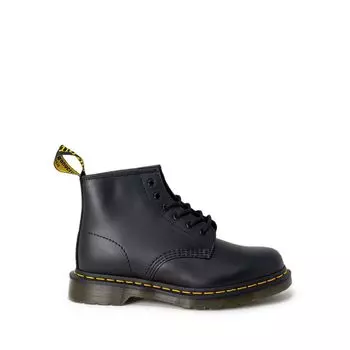 Черные кожаные ботинки Dr. Martens