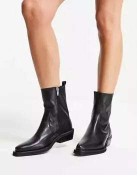 Черные кожаные ботинки в стиле вестерн River Island