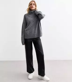 Черные кожаные широкие брюки строгого кроя с защипами New Look, черный