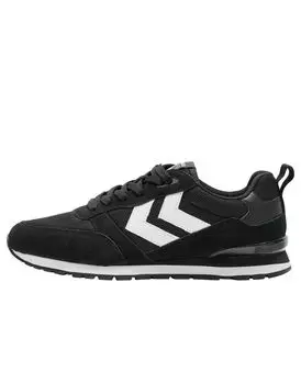 Черные кроссовки для бега Hummel