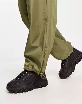 Черные кроссовки Fila Raid