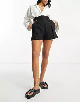 Черные льняные шорты с хлястиками на талии ASOS DESIGN Hourglass Mom
