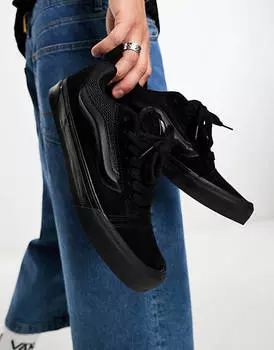 Черные массивные кроссовки Vans Knu Skool на черной подошве