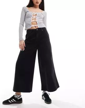Черные мягкие укороченные широкие джинсы ASOS DESIGN