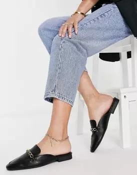 Черные мюли на плоской подошве с цепочкой ASOS DESIGN Motto