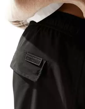 Черные нейлоновые брюки-карго с парашютом Pull&Bear