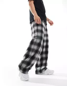 Черные плиссированные брюки в клетку Pull&Bear широкого кроя