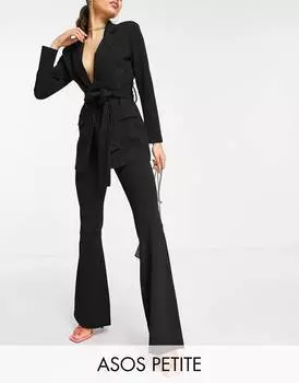Черные расклешенные брюки из джерси ASOS DESIGN Petite